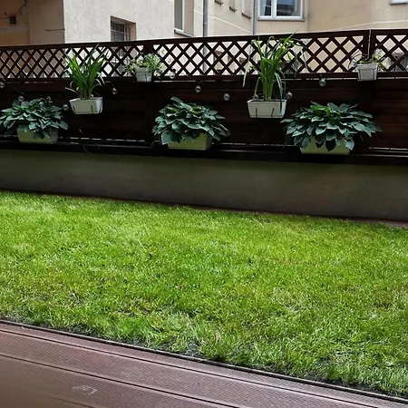 Panoramiczne Studio Z Widokiem Na Ogrod