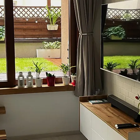 Apartament Panoramiczne Studio Z Widokiem Na Ogrod *